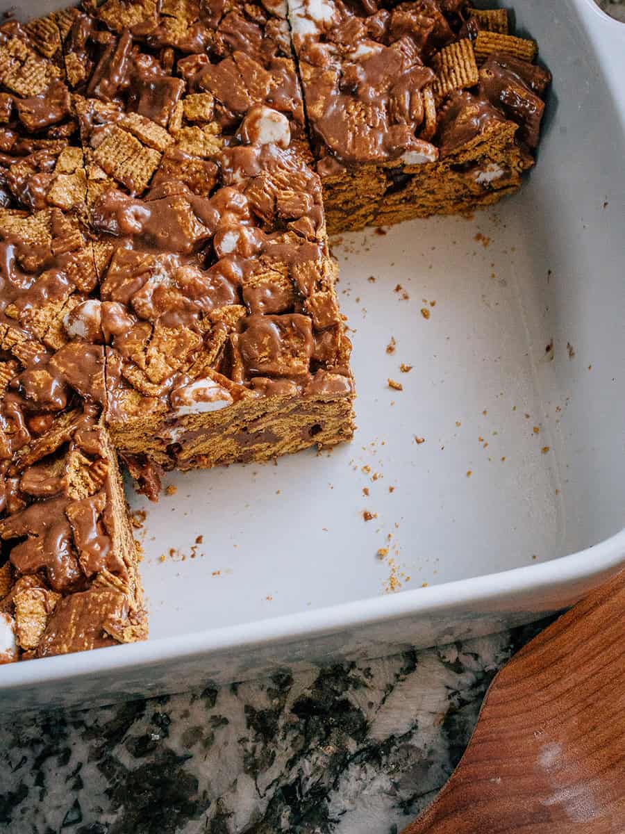 Golden Grahams S'mores Bars - The Recipe Life