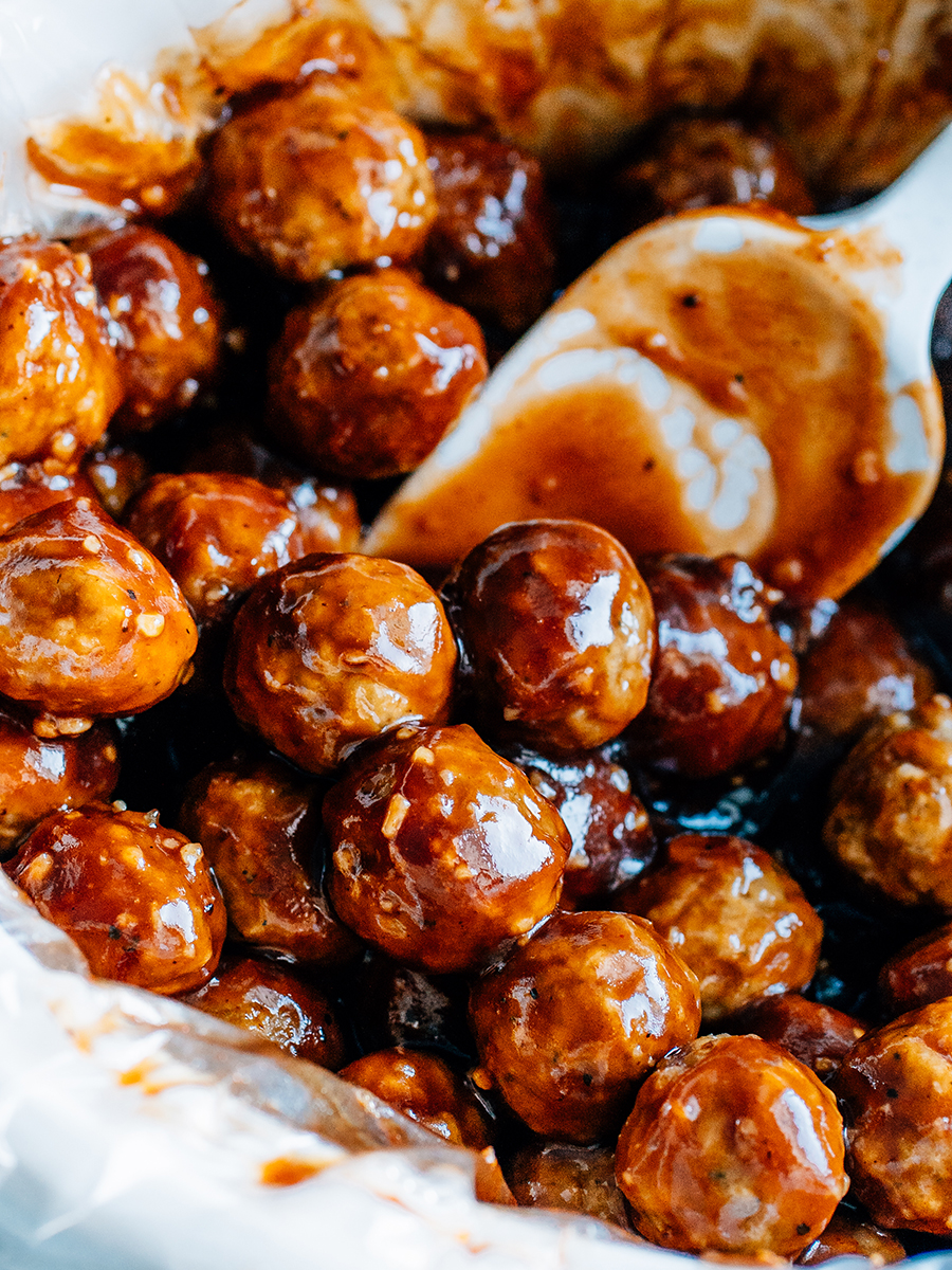 Crockpot Honey Garlic BBQ Meatballs