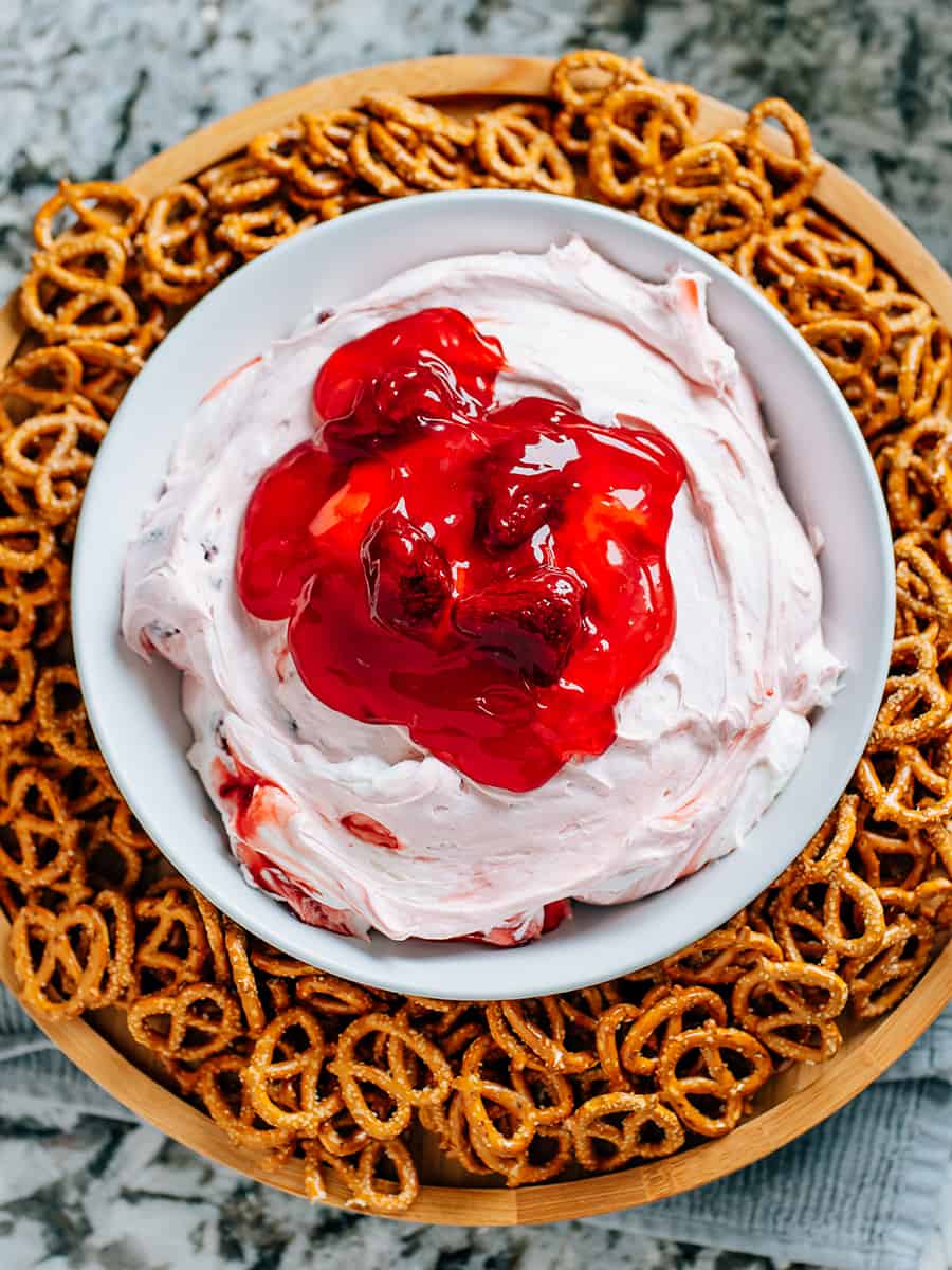 Strawberry Pretzel Salad Dip - The Recipe Life