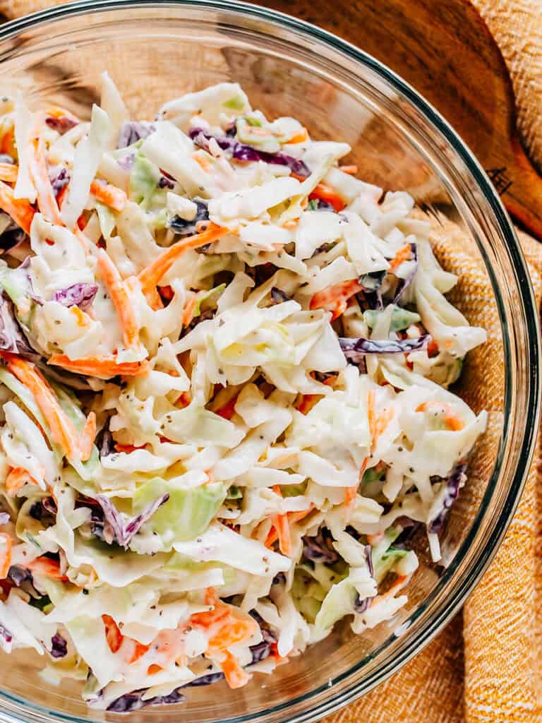 Delicious homemade coleslaw for BQQ and partys.